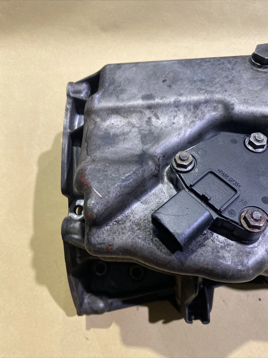 GENUINE BMW 3/5 SERIES 2.0D N47 OIL SUMP WITH LEVEL SENSOR 7812360 