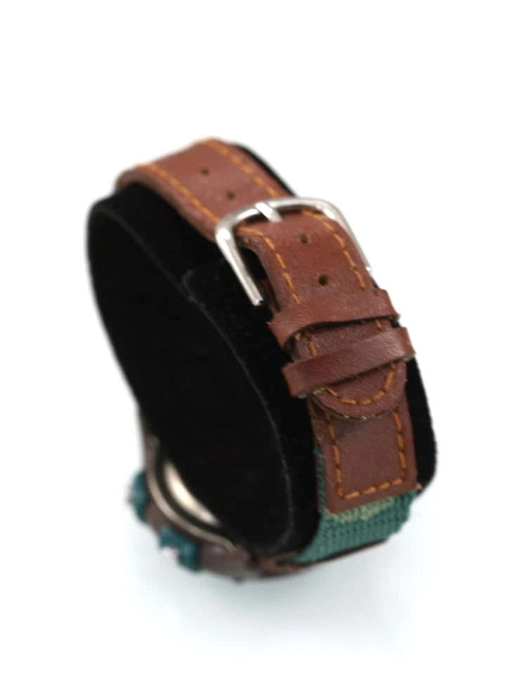 Timex Reloj Mujer Verde Marrón Plástico Cuero 100m Luz Alarma Cron Fecha Cuarzo Foto 3 de 4