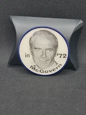RARE McGovern for President in '72 1972 VARI-VUE Political Lenticular Button 