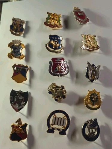 WW2 15 Vintage Military DUI Crests Clutch Back Pins Distinctive Unit Insignia