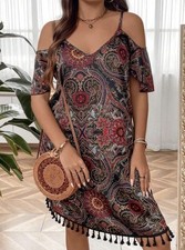 SHEIN Curve Paisley Print Cold Shoulder Dress