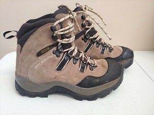 salomon leather boots