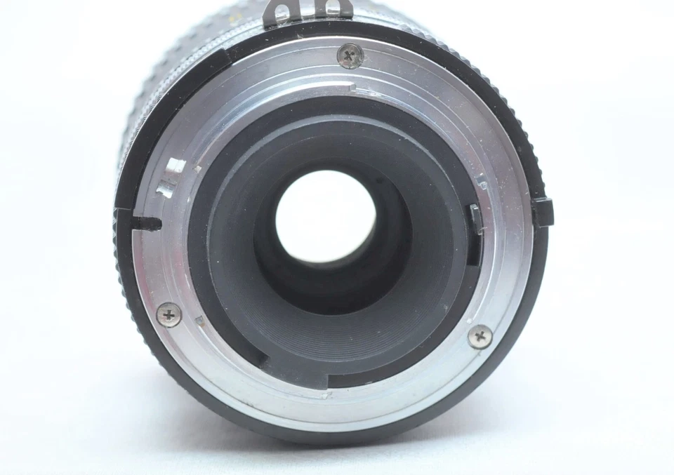 Nikon Nikkor Ai-S Ais 35-70mm f/3.5-4.8 MF Lens - Image 3 of 3