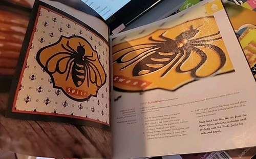 Scrapbook Trends: Fast & Fabulous Layouts Cricut Magazine Books x 3 - Picture 6 of 8
