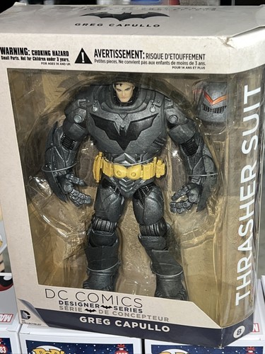 2014 DC Collectibles Toys Designer Series Thrasher Traje Batman 9"" Figura de acción - Imagen 3 de 7