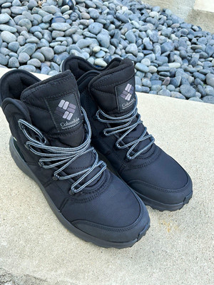 Columbia Omni-Heat Waterproof Insulated Men s Snow Boots Black US 9 EU 42