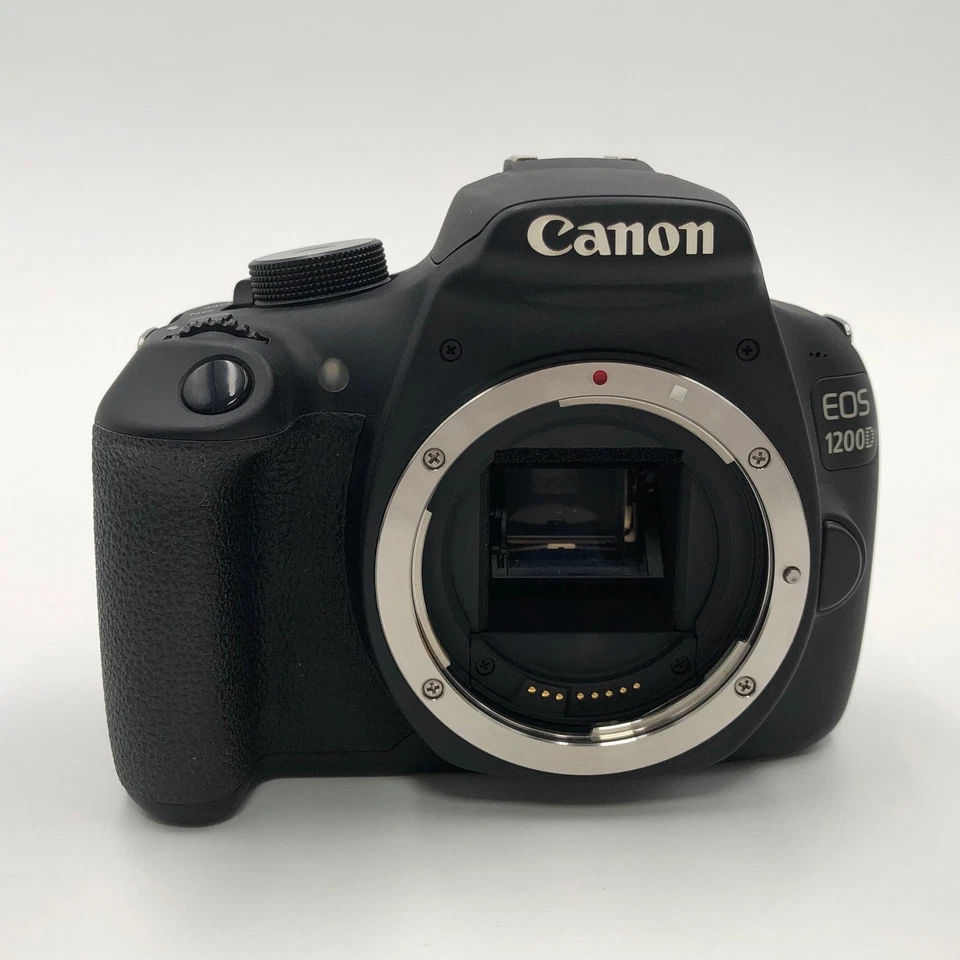 Canon EOS 1200D (EOS Rebel T5/EOS Kiss X70) Digital SLR Camera Body+Accessories - Image 1 of 4
