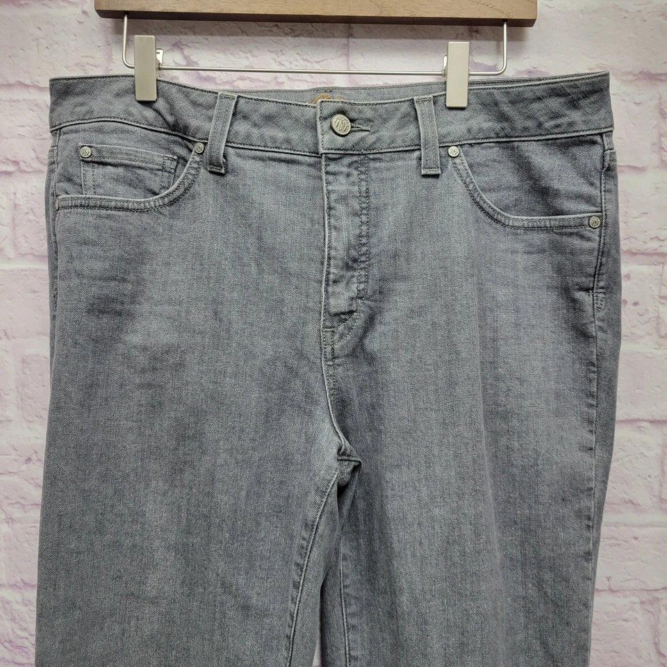 Miracle Body Gray Stretch Jeans Womens 14 Sparkle Pockets Raw Hem Casual - Image 2 of 4