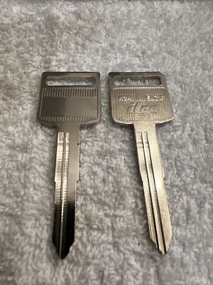 2 Suzuki Motorcycle Key Blanks, GSF Bandit GSX Katana Hayabusa GSXR GZ Intruder 