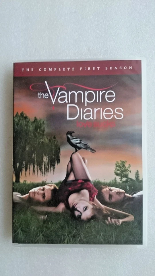 The Vampire Diaries: Series 1 - Complete (DVD, 2010) - Image 2 of 4