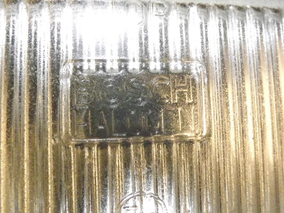 OEM 87-91 Volvo 780 Coupe BOSCH front bumper lower fog driving light lens lamp - Image 2 of 4