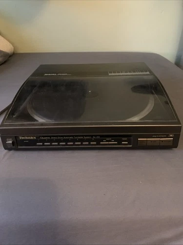 Technics SL-J33 Quartz Direct Drive Automatic Tracking Turntable System