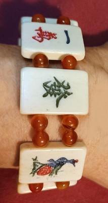 Bakelite Mah Jong Bracelet Vintage Stretchable & Very Fetching