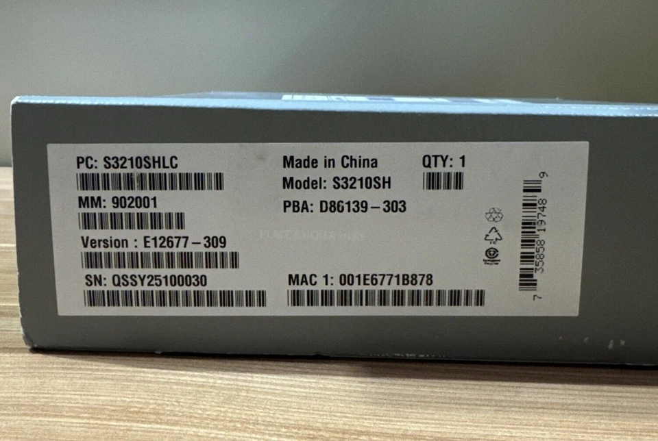 NEW INTEL S3210SHLC SINGLE PROCESSOR SERVER MOTHERBOARD 902001 D86139-303 - Image 3 of 3