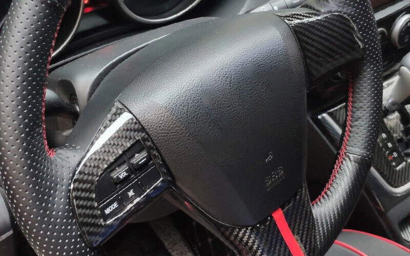 Vinyl Carbon Fiber Steering Wheel Button Cover Trim 2pc Fit For Mazda 3 2011-15 - Изображение 3 из 4