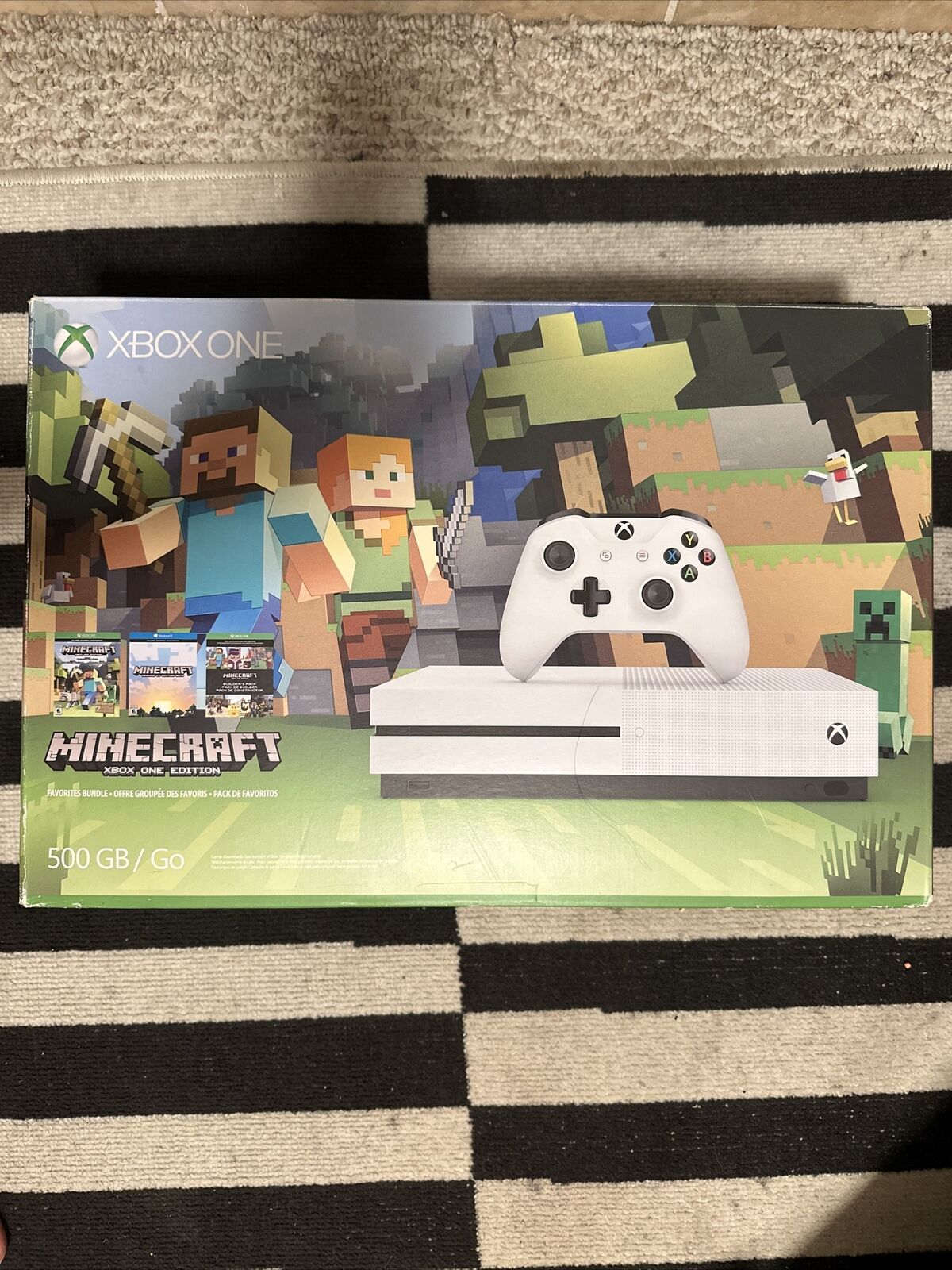 Microsoft XBOX ONE S 500GB Bundle Minecraft