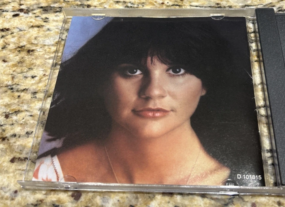 LINDA RONSTADT- PRISONER IN DISGUISE CD 1975 ASYLUM RECORDS 1045-2 - Image 2 of 4