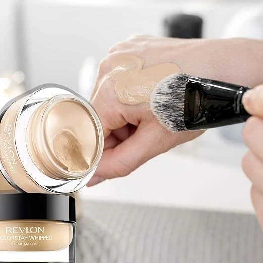 REVLON Colorstay Whipped Crème Make-up Ultraleichte, federnde, geschlagene... - Bild 2 von 4