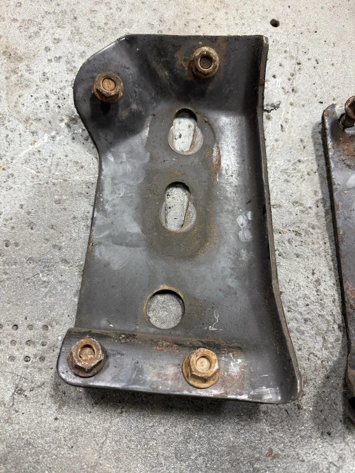 Juego de perchas de motor diésel F250 F350 Bricknose Obs 1987-97 7,3 L izquierda y derecha Foto 4 de 4