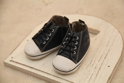 NEW Toddler Baby Boys Sneaker Shoes 12-18 months Size 5, Hook and Loop Fastener 