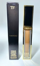 Tom Ford shade and illuminate concealer  7N0 Almond .18oz/5.4ml