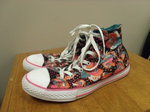 flower high top converse