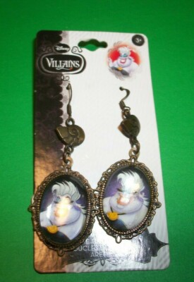 CLAIRE'S DISNEY Villains CRUELLA DE VIL Dangle Earrings 101 Dalmatians  LOT#4 NEW
