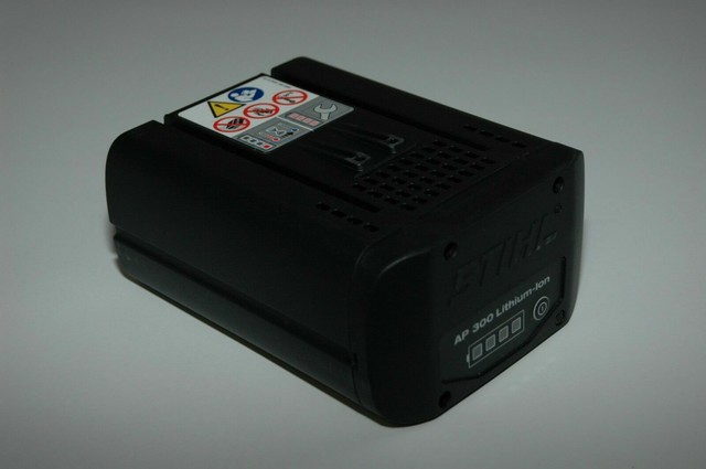 Batteria STIHL AP 500 S - 36 V, 8,8 Ah, 337 Wh, Per Attrezzi A Batteria STIHL