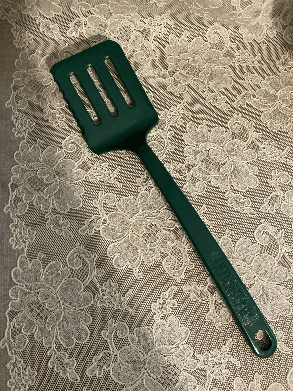 Vintage Ultratemp Green Serrated Slotted Spatula Turner 2101 Robinson Knife Co