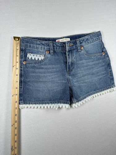 Levis Girls Crochet Trim Girlfriend Denim Shorty Shorts Size 14 - Picture 6 of 8