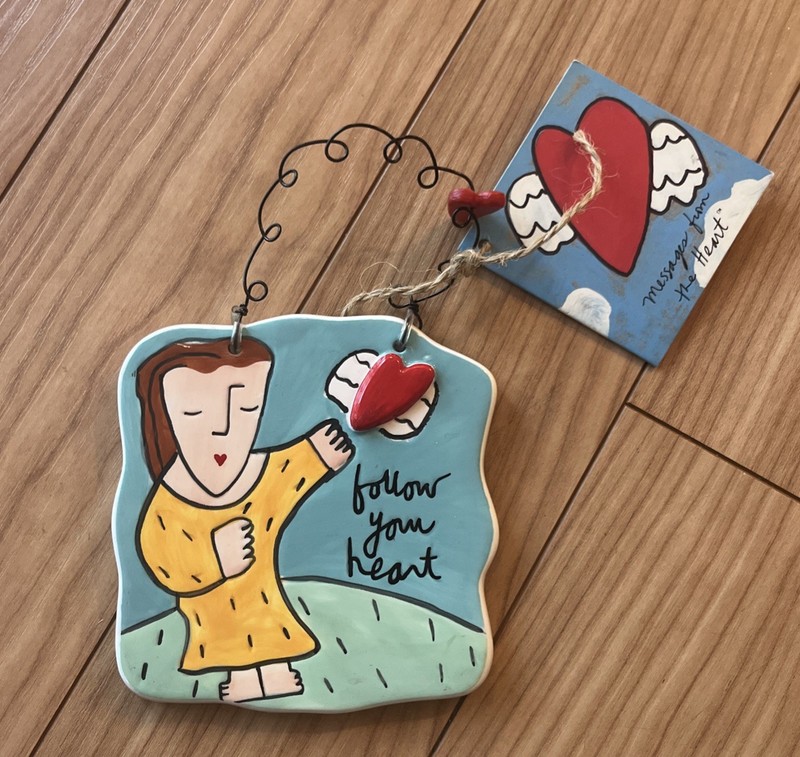 Sandra Magsamen for Silvestri VTG "Follow Your Heart" Ceramic Wall Plaque NEW 4"