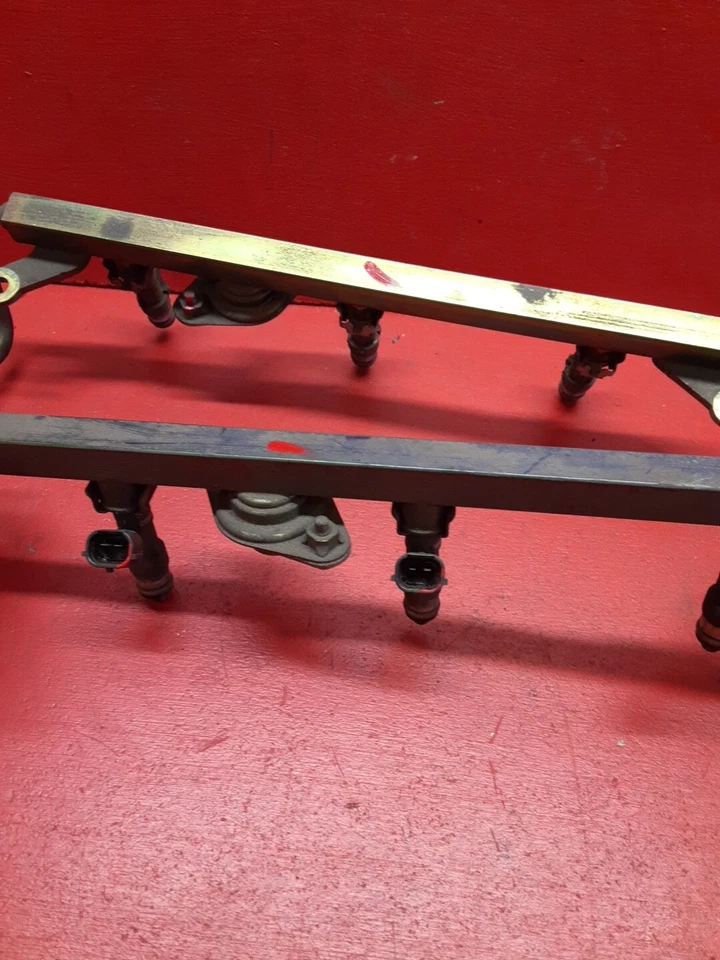 Nissan Multi Vehicle 2005-2011 4,0 L V6 riel de combustible con inyectores 17521-EA20A Foto 3 de 4