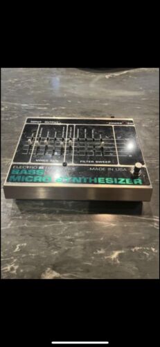 Electro Harmonix Bass micro synthesizer 24V with adaptor (1990’s version) - Picture 1 of 5
