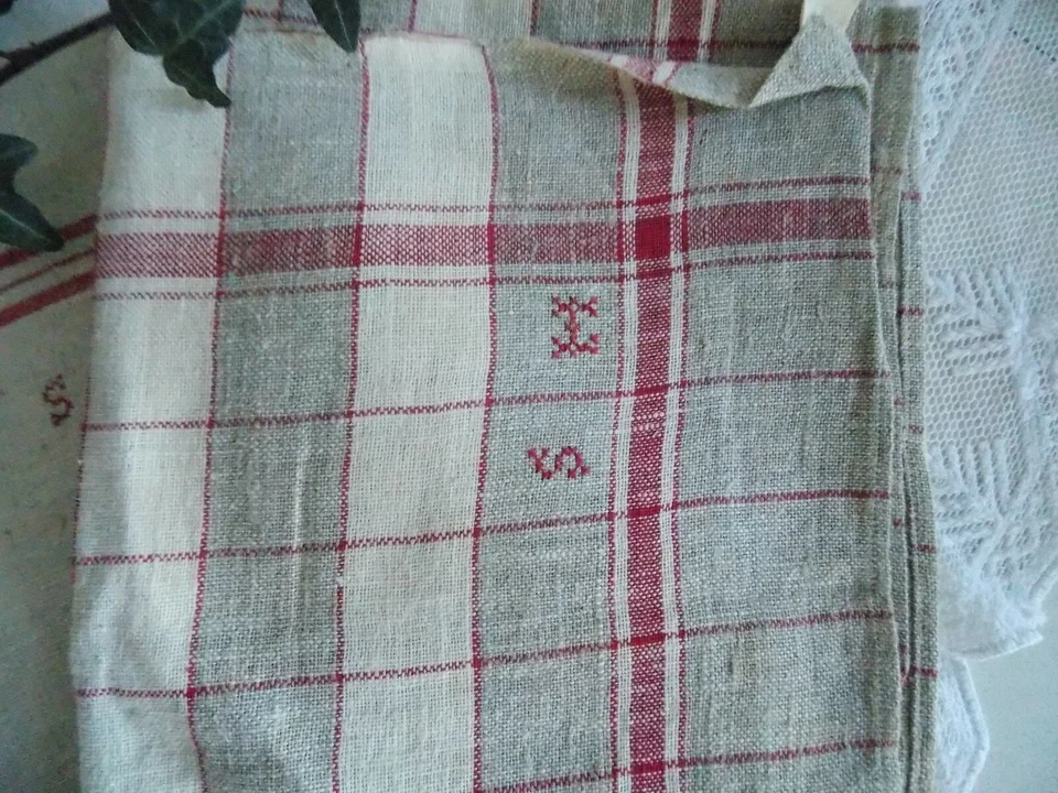 3 ANCIENS TORCHONS RAYURES ROUGES LETTRES BRODEES HS LIN COTON  - Photo 2/4