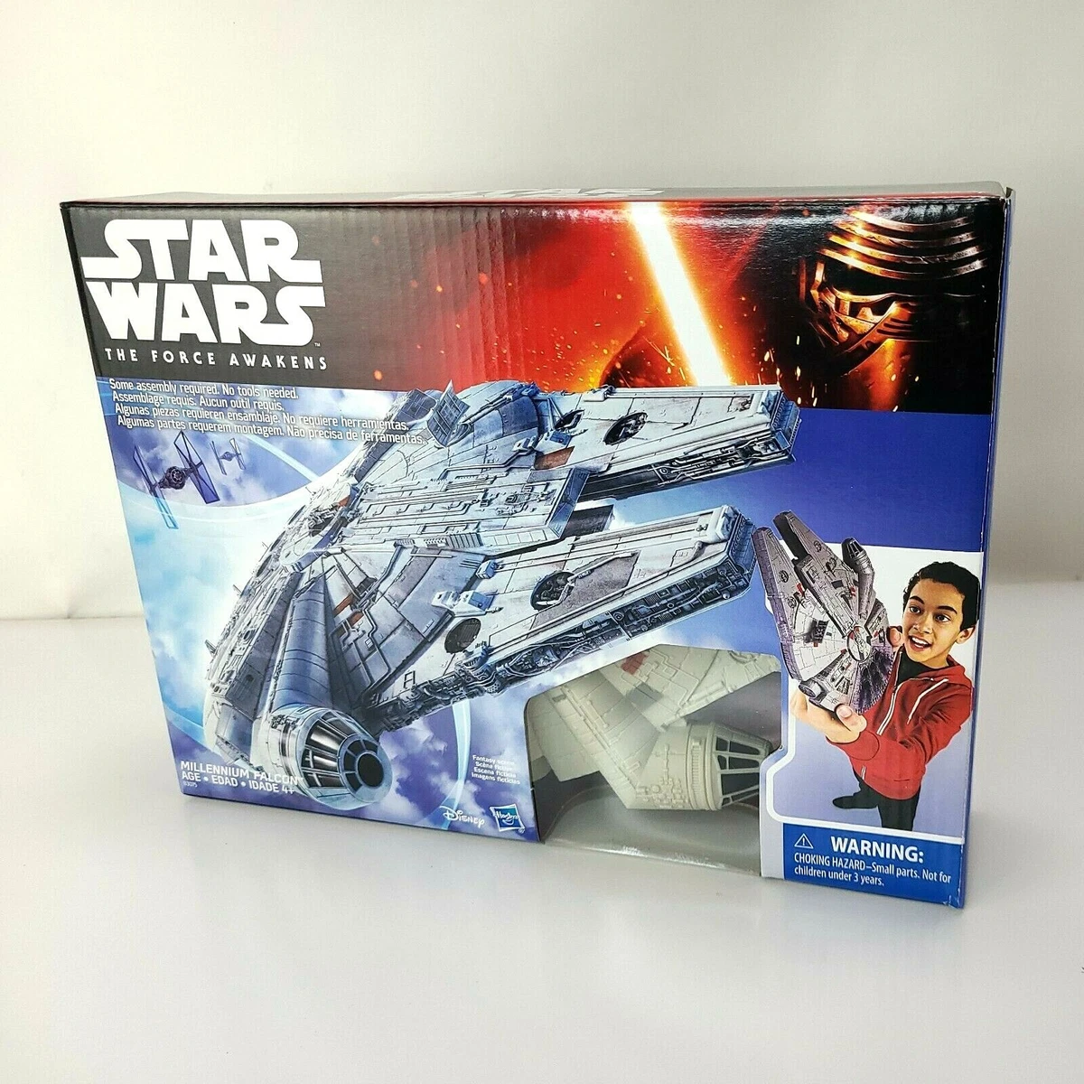 Star Wars The Force Awakens Millennium Falcon Hasbro 8x10.5