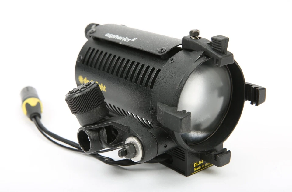 Dedolight DLH4 150W Spotlight with DT24-1E Power Supply / Dimmer (230-240VAC) - Image 4 of 4
