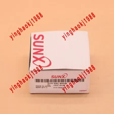 For Panasonic SUNX proximity sensor GXL-8HUB New Free Shipping