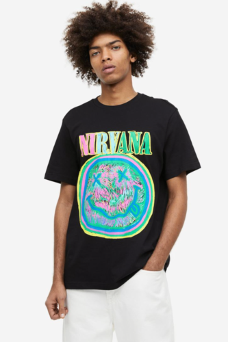 Men's Nirvana Short Sleeved Black T-Shirt Small Brand New With Tags - Picture 1 of 8
