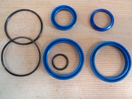 K662049 Replacement seal kit for Koyker cyl With 3.0" bore & 1-1/2" rod 662049 - Picture 4 of 6