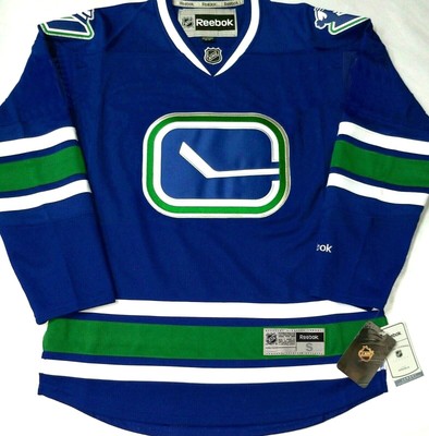 canucks 3rd jersey