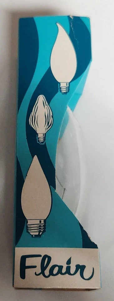 Lot 11 Vintage GE Flair Chandelight 40 Watt White Flame Light Bulbs in Box NOS - Image 4 of 4