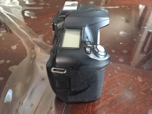 Nikon D50 6.1 MP Digital SLR Camera (Body Only) (PARTS ONLY) - Picture 2 of 7