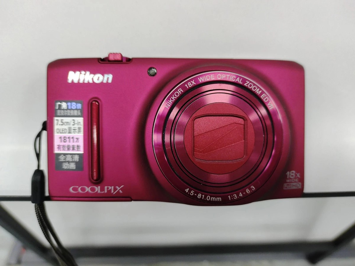 Nikon COOLPIX S9400 18MP Compact Digital Camera 18x Optical Zoom