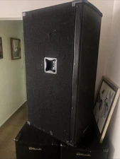 EV Electro-Voice   Two Double Speakers And Two Subwoofer Asking 1000for all 