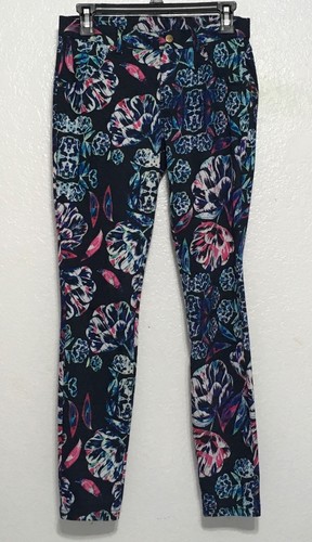 HUE U17544H Peony Peacock Stretch Denim Leggings Size S M NWT - Picture 5 of 6