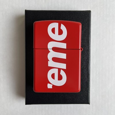 Supreme RED LOGO Zippo - Brandneu - SS21 Week2 #ListingsInLights