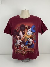 Mickey  Donald Disney Studio Collection Maroon T Shirt Mens Size L Large EUC