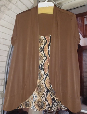 Elementz Women's Blouse 3X Brown & Print