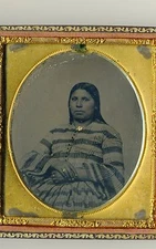 ANTIQUE TINTYPE PHOTOGRAPH NATIVE AMERICAN INDIAN WOMAN Guttapercha 