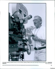 1999 Photo Random Hearts Sydney Pollack Romantic Drama Columbia Actor 8X10 Press